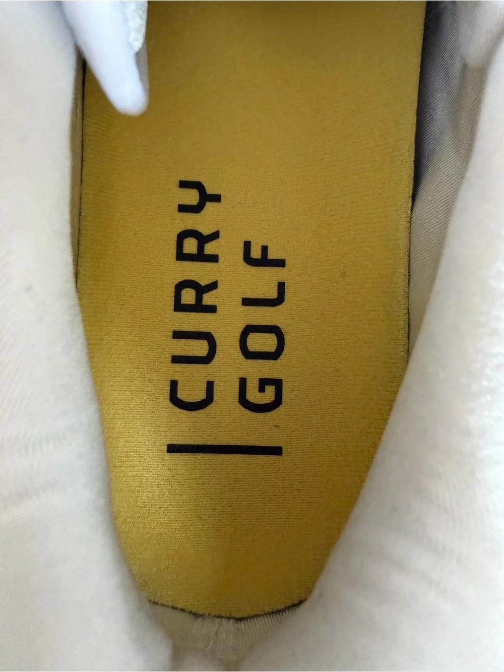 Under Armour men’s size 11 Curry 1 Golf shoe spikeless in white